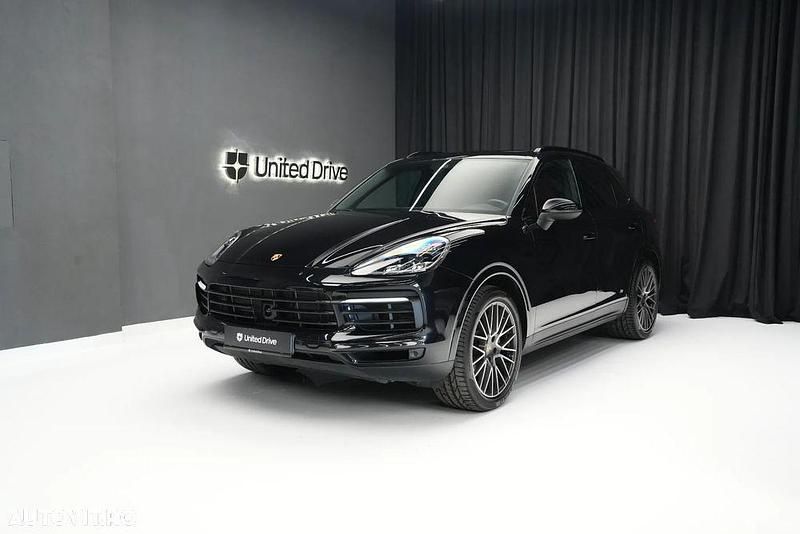 Negru Utilizat 2021 Porsche Cayenne SUV | 67.899 EUR (Puțin scump) - Imagine 1/4