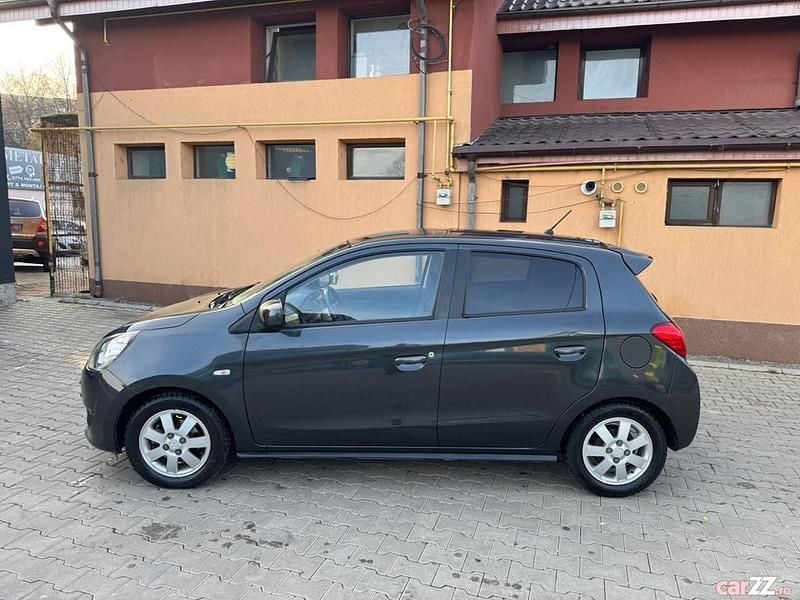 Second-hand Mitsubishi Space Star 2015 Hatchback