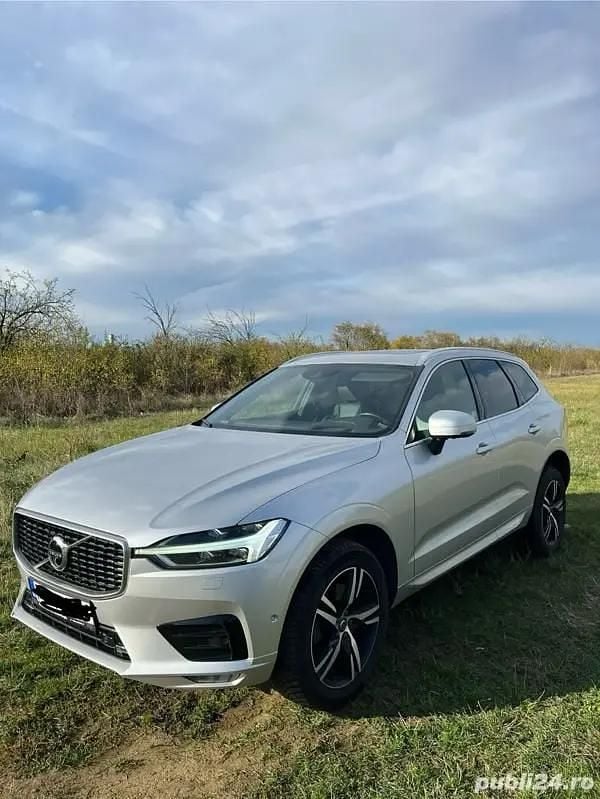 Utilizat 2019 Volvo XC60 R-Design SUV | 24.300 EUR (Puțin scump) - Imagine 1/4