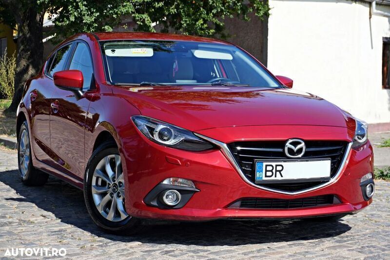 Rosu Utilizat 2013 Mazda 3 Exclusive-Line Hatchback | 8.990 EUR (Puțin scump) - Imagine 1/4