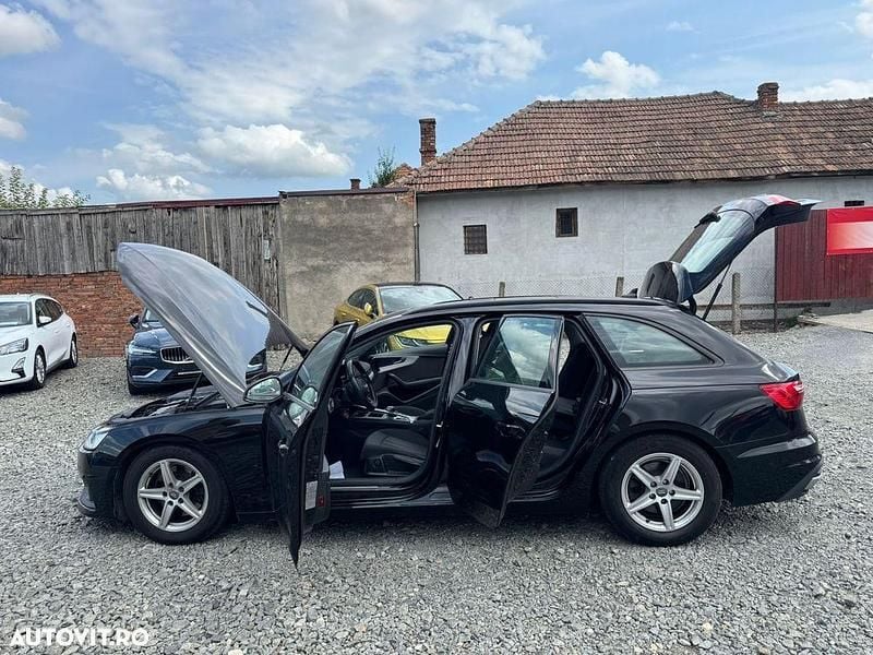 Second-hand Audi A4 Advanced 150 CP (110 kW) 2019 Culoarenegru Break
