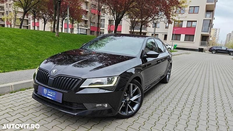 Negru Utilizat 2018 Skoda Superb SportLine Berlinǎ | 18.690 EUR (Preț bun) - Imagine 1/4