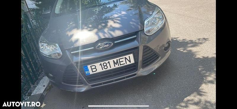 Culoaremaro Utilizat 2011 Ford Focus Coupe | 6.400 EUR (Puțin scump) - Imagine 1/4