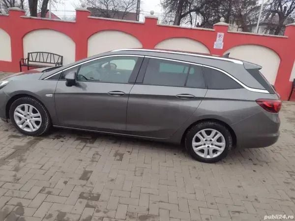 Second-hand Opel Astra Sport 136 CP (100 kW) 2019 Break