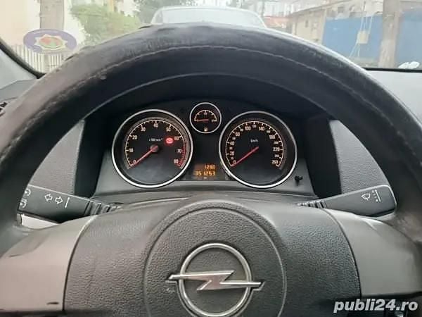 Second-hand Opel Astra 101 CP (74 kW) 2005 Break