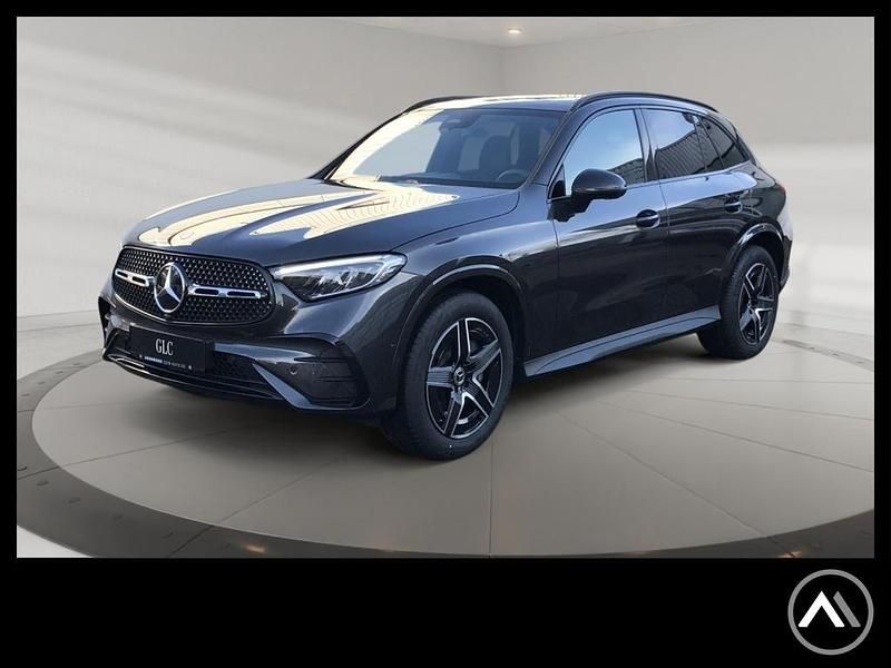 Utilizat 2025 Mercedes GLC200 SUV | 61.477 EUR (Puțin scump) - Imagine 1/1