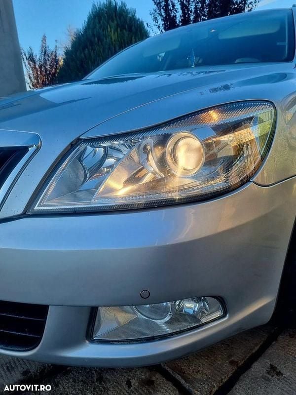 Second-hand Skoda Octavia Elegance 105 CP (77 kW) 2011 Culoaregri Break