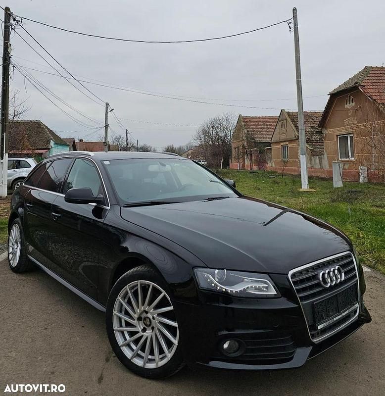 Culoarenegru Utilizat 2010 Audi A4 Break | 6.250 EUR (Preț OK) - Imagine 1/4