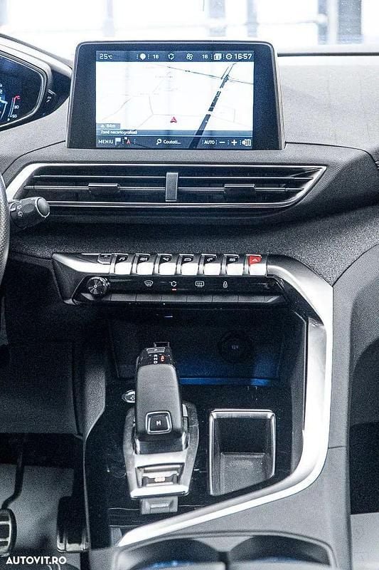 Second-hand Peugeot 3008 Allure 131 CP (96 kW) 2019 Culoaregri SUV