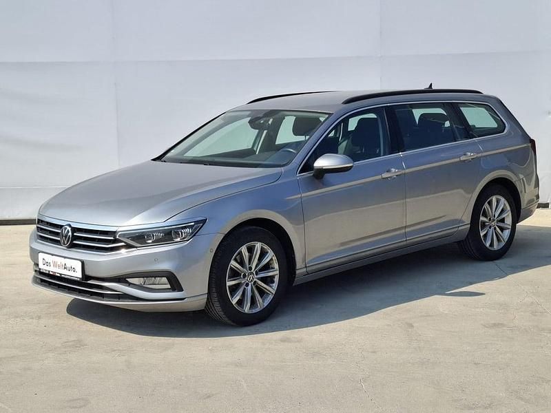 Argint Utilizat 2022 VW Passat Business Break | 23.500 EUR (Scump) - Imagine 1/4