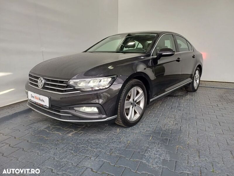 Gri mediu normal Utilizat 2020 VW Passat Highline Berlinǎ | 19.950 EUR (Preț OK) - Imagine 1/4