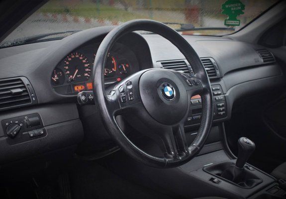 Second-hand BMW 320 Sport Line 150 CP (110 kW) 2003 Argintiu Berlinǎ