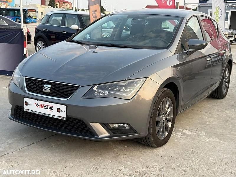 Gri Utilizat 2015 Seat Leon I-Tech Hatchback | 9.900 EUR (Preț OK) - Imagine 1/4