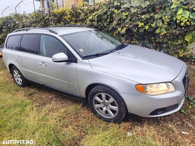 Culoaregri Utilizat 2009 Volvo V70 Break | 5.999 EUR - Imagine 1/4
