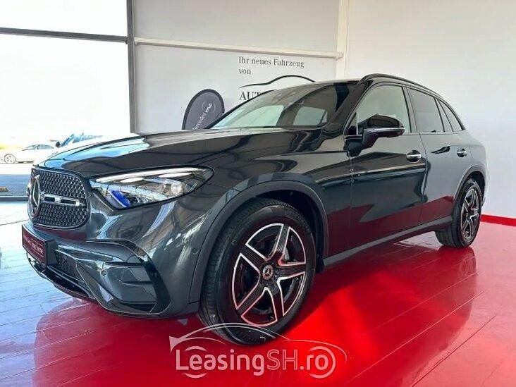 Gri Utilizat 2024 Mercedes G300 AMG SUV | 67.644 EUR (Super Preț) - Imagine 1/4
