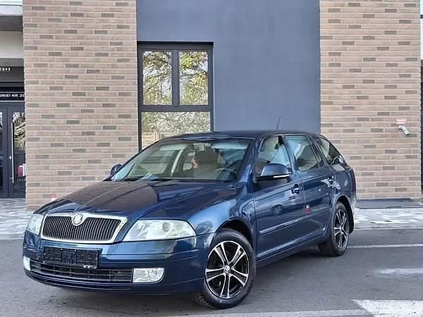 Utilizat 2013 Skoda Octavia Break | 3.990 EUR (Super Preț) - Imagine 1/4