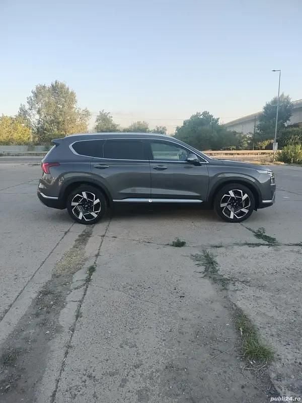 Second-hand Hyundai Santa Fe 200 CP (147 kW) 2021 SUV