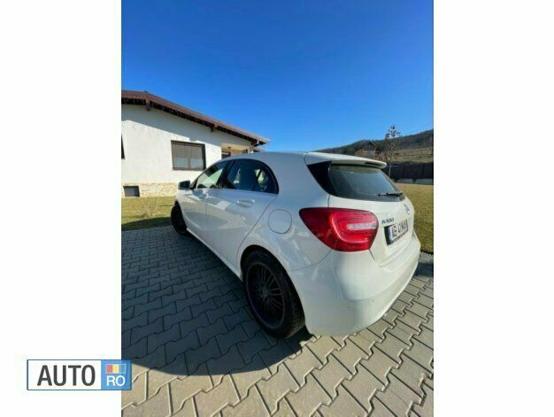 Alb Utilizat 2014 Mercedes A180 Hatchback | 14.900 EUR (Preț OK) - Imagine 1/3