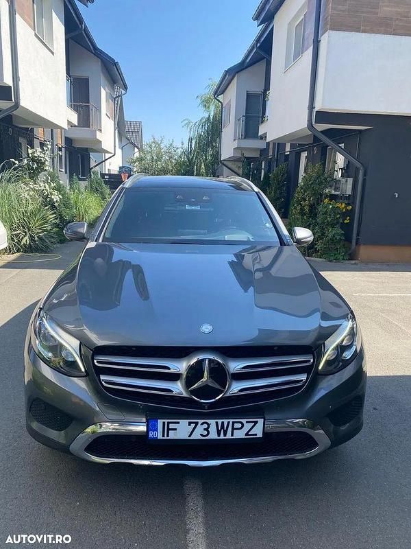 Culoaregri Utilizat 2016 Mercedes GLC250 Exclusive SUV | 26.000 EUR (Scump) - Imagine 1/4