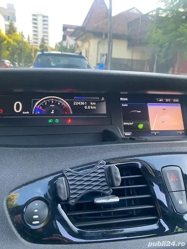 Second-hand Renault Grand Scénic III Bose Edition 130 CP (95 kW) 2014 Monovolum