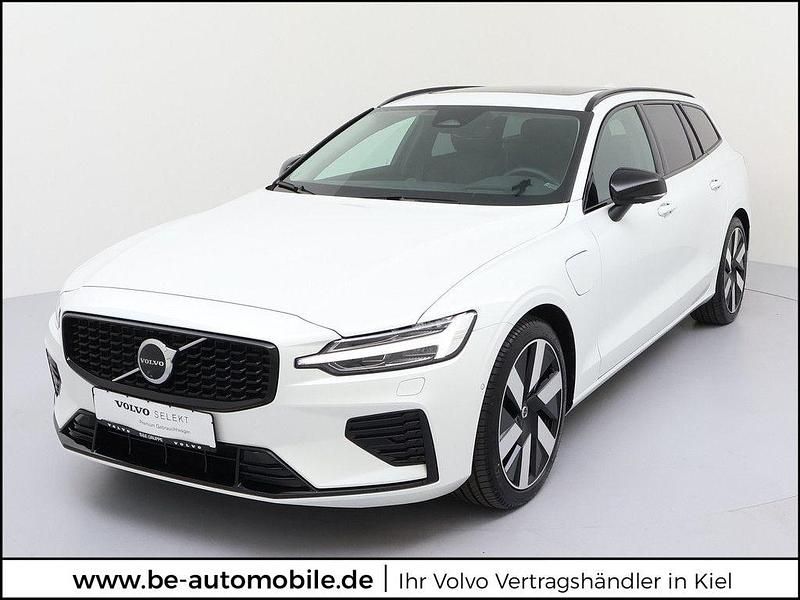 Utilizat 2025 Volvo V60 Ultra Break | 49.759 EUR - Imagine 1/1