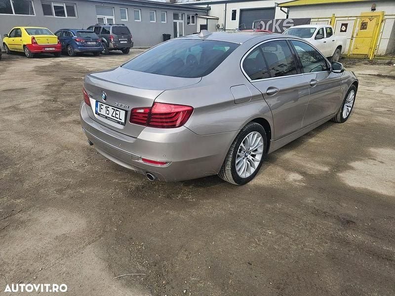Second-hand BMW 535 Comfort Edition 313 CP (230 kW) 2014 Culoarebej Berlinǎ