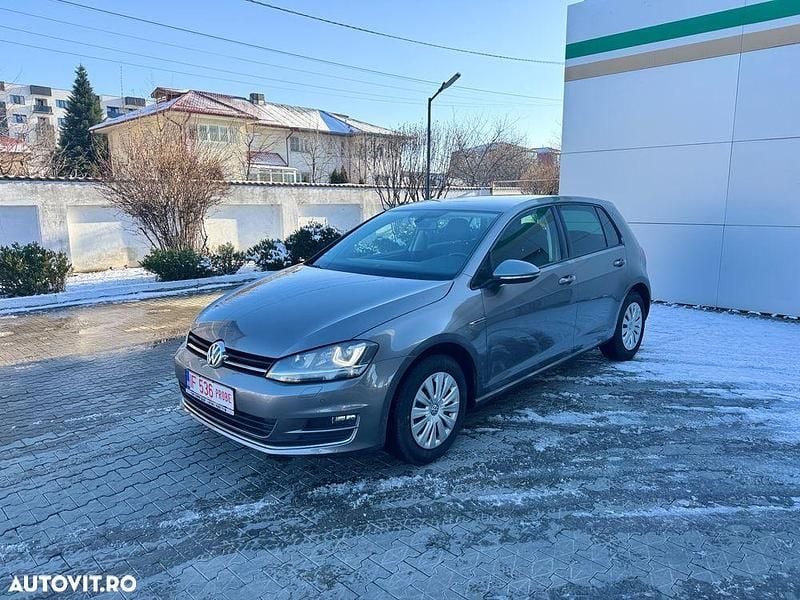 Culoaregri Utilizat 2015 VW Golf VII LOUNGE Hatchback | 8.750 EUR (Preț OK) - Imagine 1/4