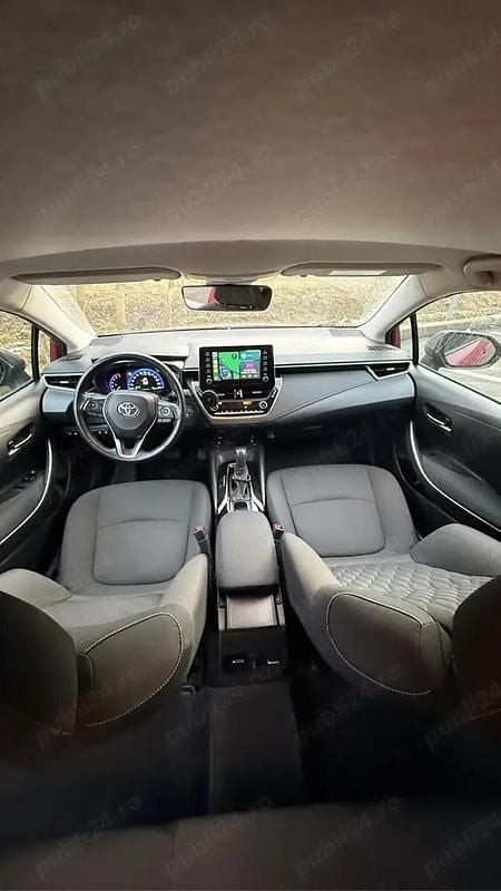 Second-hand Toyota Corolla 122 CP (89 kW) 2019 Berlinǎ