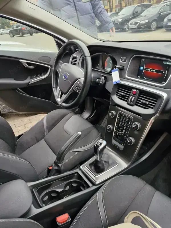 Second-hand Volvo V40 120 CP (88 kW) 2015 Break