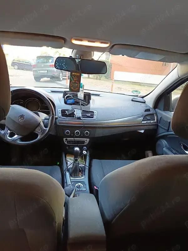 Utilizat 2013 Renault Mégane III Hatchback | 3.100 EUR (Preț bun) - Imagine 1/4