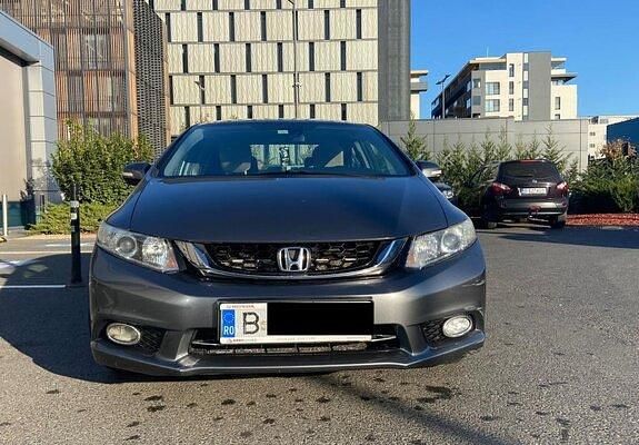 Gri Utilizat 2015 Honda Civic LS Berlinǎ | 9.490 EUR (Preț OK) - Imagine 1/4