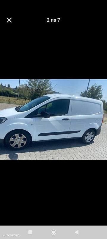 Culoarealb Utilizat 2023 Ford Transit Trend Monovolum | 11.500 EUR - Imagine 1/4