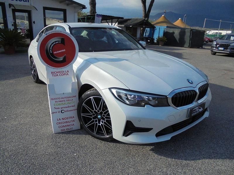 Utilizat 2020 BMW 320 Advantage | 29.389 EUR - Imagine 1/1