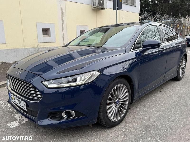 Second-hand Ford Mondeo Titanium 150 CP (110 kW) 2016 Culoarealbastru Berlinǎ