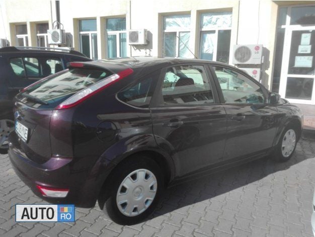 Second-hand Ford Focus 110 CP (80 kW) 2009 Alta Hatchback