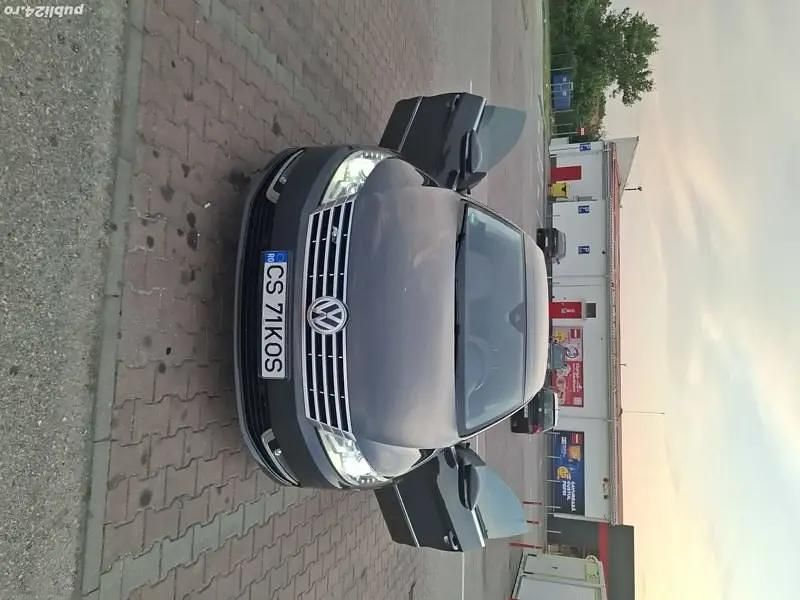 Utilizat 2015 VW Passat Berlinǎ | 12.990 EUR (Puțin scump) - Imagine 1/4
