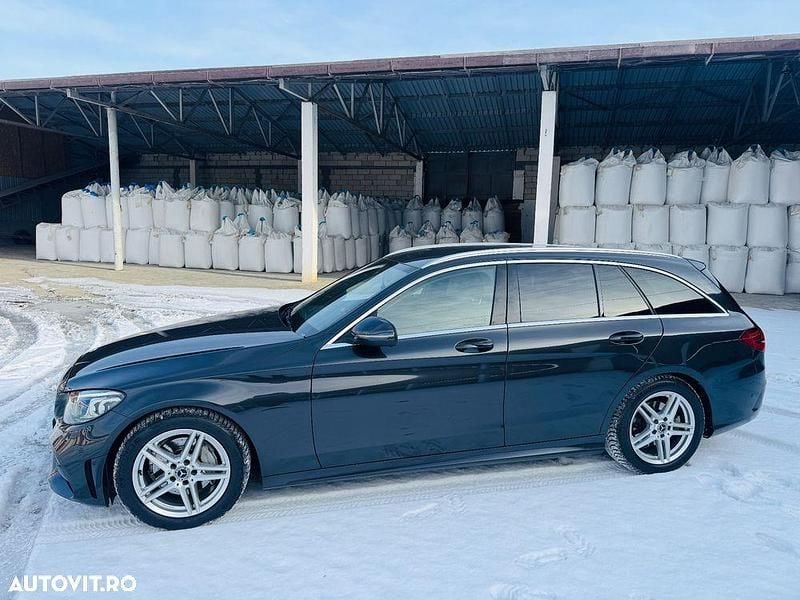Second-hand Mercedes C220 AMG line 194 CP (142 kW) 2020 Culoaregri Break