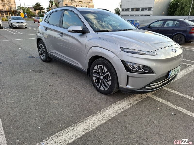 Utilizat 2023 Hyundai Kona SUV | 20.000 EUR - Imagine 1/4
