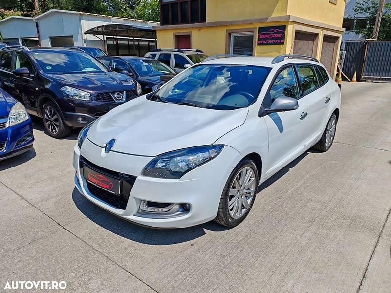 Alb Utilizat 2013 Renault Mégane GrandTour Break | 5.999 EUR (Scump) - Imagine 1/4
