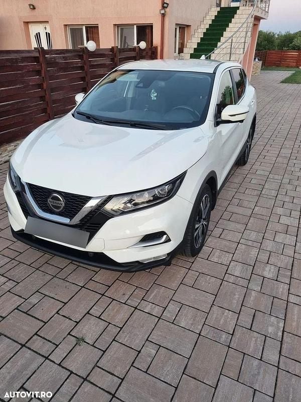 Culoarealb Second-hand 2020 Nissan Qashqai SUV | 13.700 EUR (Super Preț) - Imagine 1/4