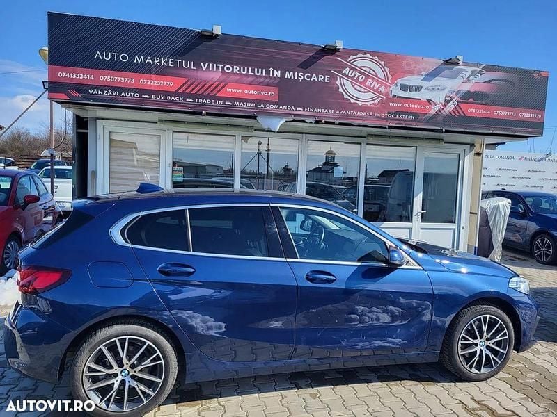 Second-hand BMW 118 Luxury Line 136 CP (100 kW) 2023 Culoarealbastru Hatchback