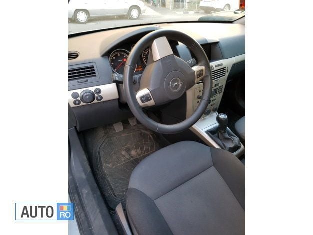 Second-hand Opel Astra 110 CP (80 kW) 2008 Hatchback