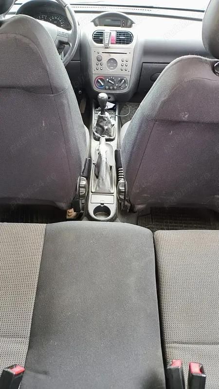 Second-hand Opel Corsa 70 CP (51 kW) 2004 Berlinǎ