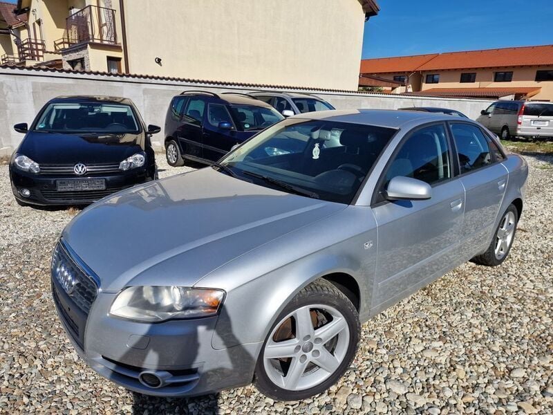 Argint Utilizat 2006 Audi A4 Sport Berlinǎ | 3.799 EUR (Preț OK) - Imagine 1/4