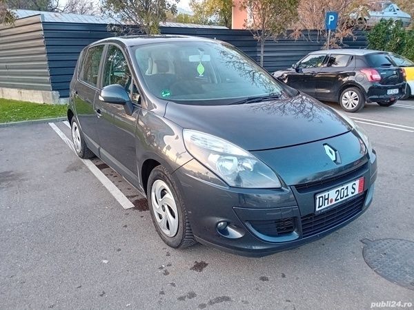Utilizat 2012 Renault Scénic III Monovolum | 3.850 EUR (Preț OK) - Imagine 1/4