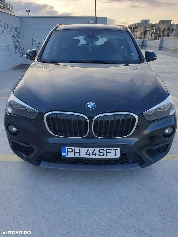Culoarenegru Utilizat 2018 BMW X1 Sport Line SUV | 15.750 EUR (Preț bun) - Imagine 1/4