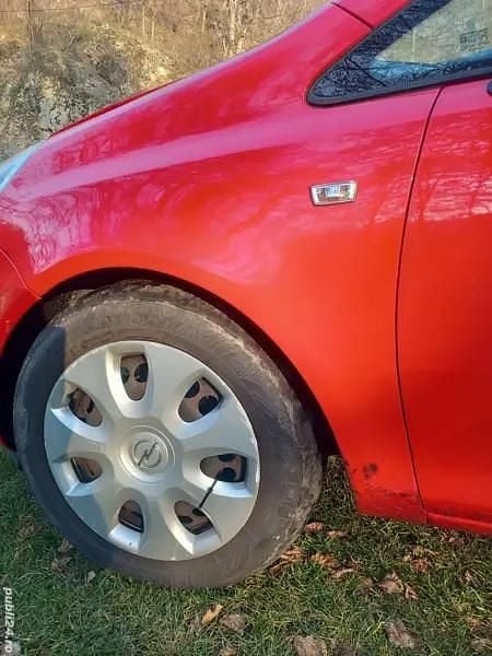 Second-hand Opel Corsa 65 CP (47 kW) 2009 Hatchback