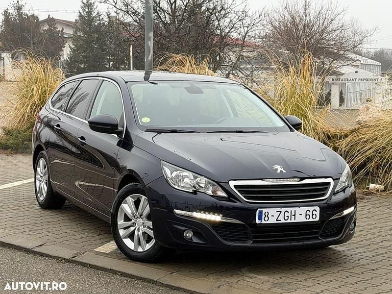 Second-hand Peugeot 308 Business-Line 120 CP (88 kW) 2015 Culoarealbastru Break