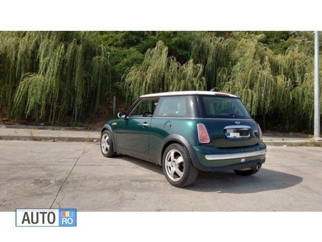 Second-hand Mini Cooper 116 CP (85 kW) 2002 Verde Hatchback