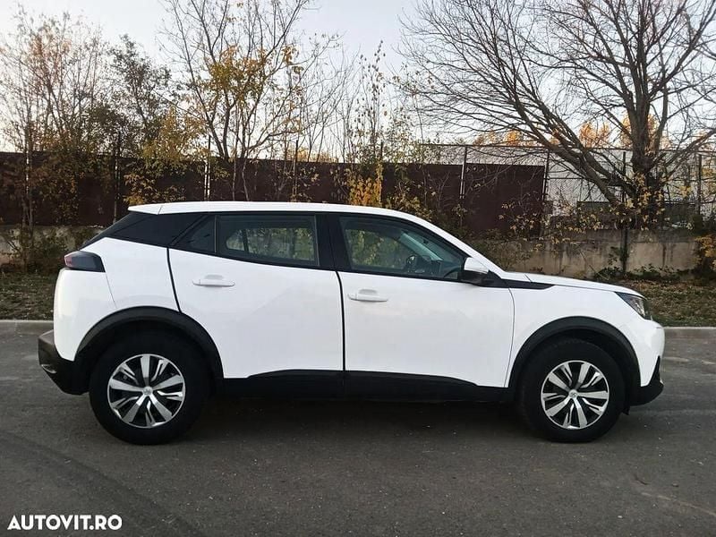 Second-hand Peugeot 2008 Active 100 CP (73 kW) 2020 Culoarealb SUV